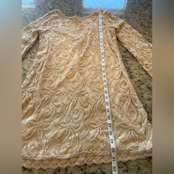 Women’s lace sheer sleeve scoop back Mini dress size small - Picture 6 of 6